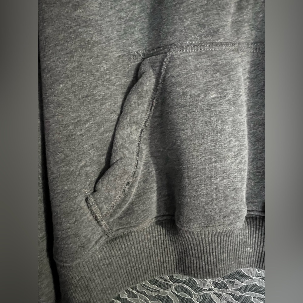 Hollister Cropped Turtle Neck Half Zip Sweater Women’s size Large - Picture 4 of 7